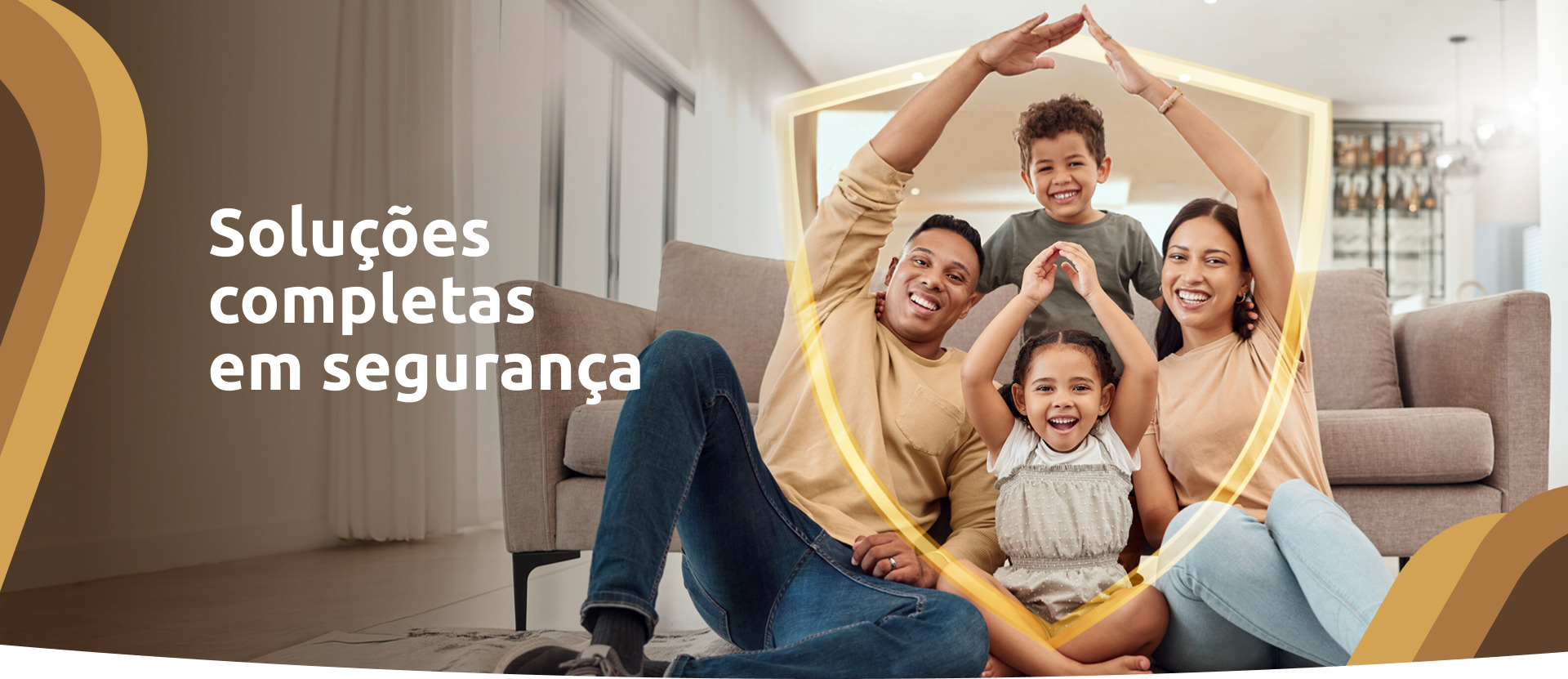 Banner com família segura